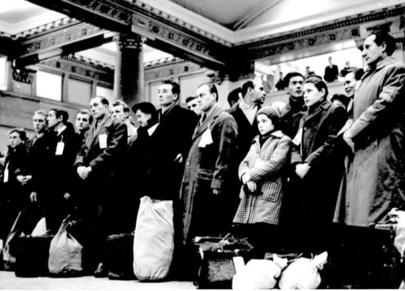 Hungarian refugees in Winnipeg, 1956 c. Origins unknown. 