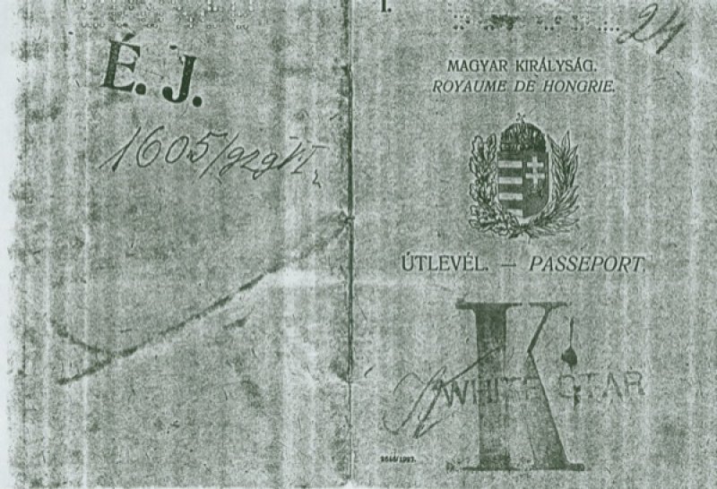 Klara Schubert's Hungarian travel documents. Canadian Museum of Immigration at Pier 21 (DI2013.1462.2).
