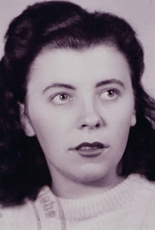Passport size photo of young lady.