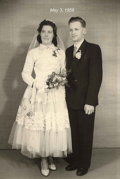 Bride and groom on wedding day.